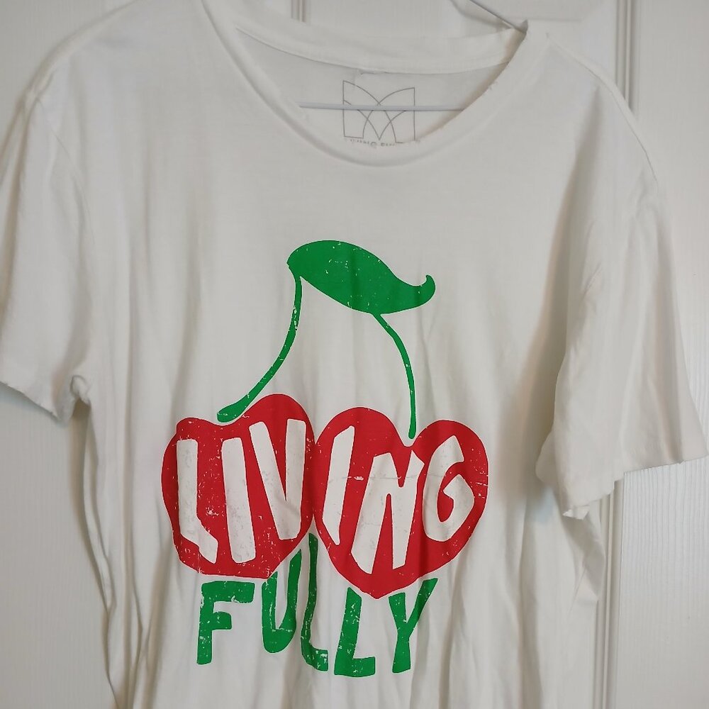 New Condition~Living Fully Mallory Ervin Cherries Gucci Designer TShirt ~Size XL